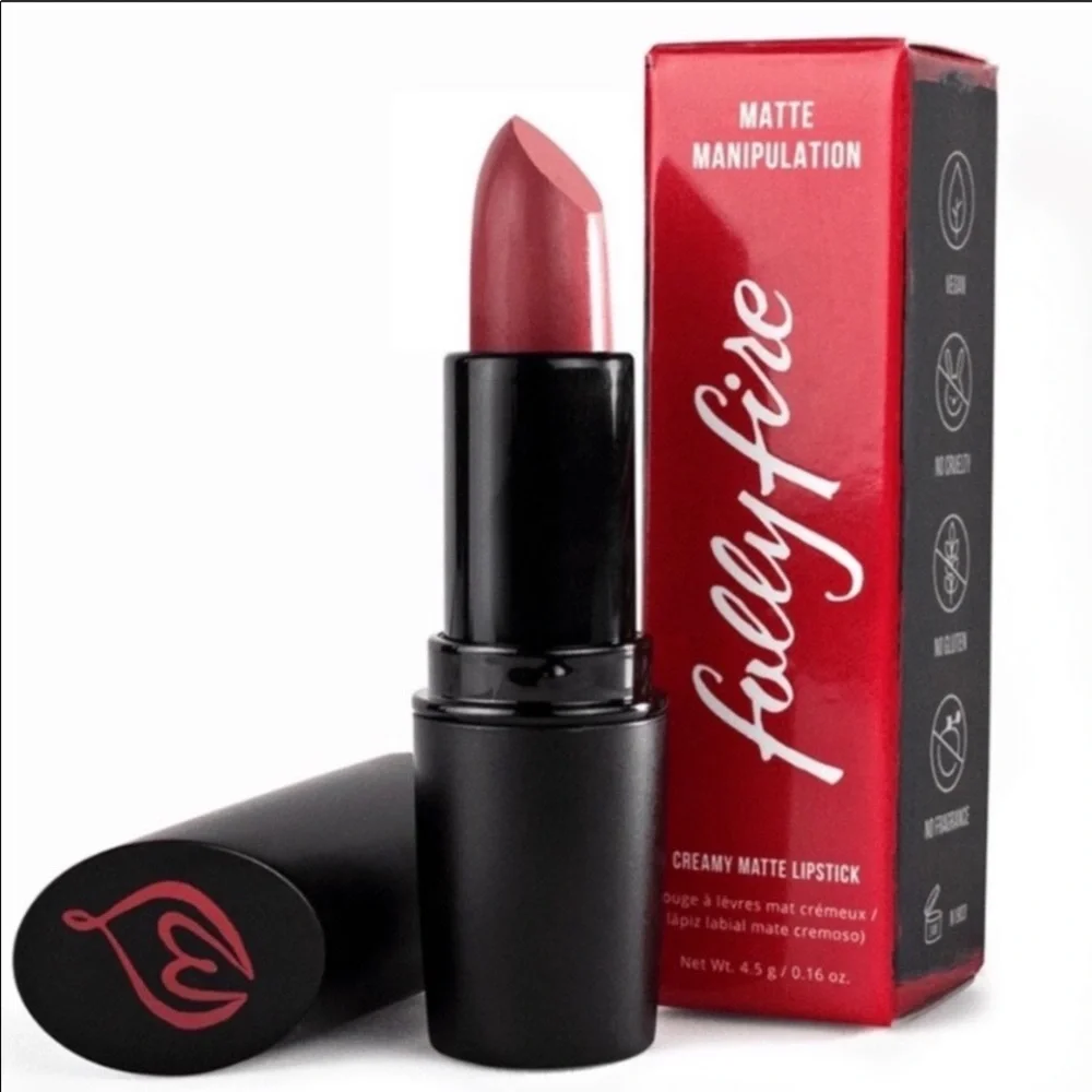 Lipstick trio set new